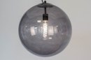 Foto 73462-2 anders: Hanglamp met grote bol van rookglas