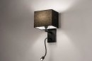 Foto 73755-1 schuinaanzicht: Slaapkamer wandlamp bedlamp in het zwart met zwarte kap en flexibele leesarm