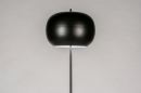 Foto 73813-1: Retro vloerlamp / mushroom lamp in een mat zwarte kleur, geschikt voor led verlichting.