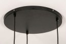 Foto 73848-11: Hanglamp met drie bollen van rookglas op verschillende hoogtes aan ronde plafondplaat