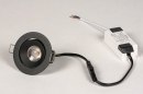 Foto 73879-12: Moderner Einbaustrahler mit dimmbarem LED, bei dem die Lichtfarbe dimmt.