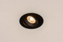 Foto 73879-3: Moderner Einbaustrahler mit dimmbarem LED, bei dem die Lichtfarbe dimmt.