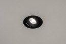 Foto 73879-4: Moderner Einbaustrahler mit dimmbarem LED, bei dem die Lichtfarbe dimmt.