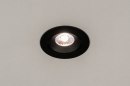 Foto 73879-5: Moderner Einbaustrahler mit dimmbarem LED, bei dem die Lichtfarbe dimmt.