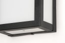 Foto 73923-5: Stimmungsvolle Außenleuchte mit einem schwarzen Rahmen und weißem Opalglas