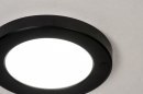 Foto 73932-3: Platte led plafondspot in zwarte kleur van slechts 1,8 cm dik maar met een volwaardig vermogen.