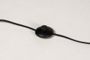 Foto 74249-11 detailfoto: Zwarte staande lamp met drie kappen van smoke glass