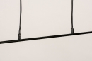 Foto 74378-16: Zwarte design hanglamp met bol van wit glas