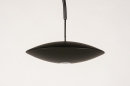 Foto 74382-6: Zwarte staande booglamp met kap van metaal en marmeren voet