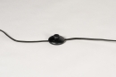 Foto 74382-9: Zwarte staande booglamp met kap van metaal en marmeren voet
