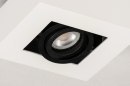Foto 74483-9: Moderne schwarz-weiße Deckenleuchte mit einem Strahler, der für austauschbare LED geeignet ist.