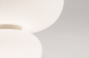 Foto 74509-5: Deckenleuchte aus geripptem weißem Opalglas in Japandi Stil