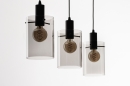 Foto 74545-6: Zwarte hanglamp met drie glazen van rookglas 