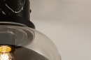 Foto 74638-2 detailfoto: Plafondlamp van rookglas en zwart marmer.