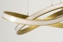 Foto 74659-9 detailfoto: Grote gouden led hanglamp in uniek design