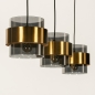 Foto 74708-7: Hanglamp met drie kokers van rookglas en gouden ringen
