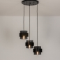 Foto 74712-2: Zwarte hanglamp met drie kokers van rookglas aan een ronde plafondplaat