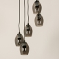 Foto 74724-7: Ronde hanglamp in het zwart met vijf rookglazen die trapsgewijs hangen