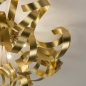 Foto 74776-7: Grote hotel chique plafondlamp in het goud met sierlijke krullen