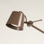 Foto 74800-9 detailfoto: Moderne verstelbare vloerlamp met knikarm in koffiekleur/bruin met GU10 fitting