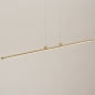 Foto 74828-5 schuinaanzicht: Smalle led hanglamp in het goud met een hoge lichtopbrengst