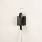 Foto 74879-1: Wandarmatur mit Leseleuchte, ohne Lampenschirm, inklusiv Kabel und Stecker