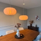 Foto 74882-32: Dubbele beige hanglamp in japandi stijl voor boven de eettafel 