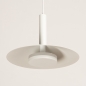 Foto 74902-12 detailfoto: Witte hanglamp met drie witte kappen van metaal in Scandinavisch design, geeft indirect licht