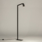 Foto 74907-2 schuinaanzicht: Zwarte staande leeslamp met GU10 fitting en koker als kap