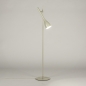 Foto 74973-2: Stehlampe aus Metall in Hellbeige 