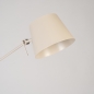 Foto 75123-7: Hohe Stehlampe / Leselampe in Beige, geeignet für austauschbare LED