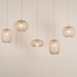 Foto 75210-4 niet_in_feed: Beige hanglamp met vijf open kappen aan rechte balk