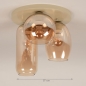 Foto 75269-1: Beige Deckenlampe mit drei verschiedenen Formen von Champagner-Gläsern
