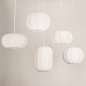 Foto 75272-10 niet_in_feed: Grote japandi hanglamp met vijf lampionnen van witte stof 