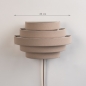 Foto 75273-1 maatindicatie: Halfronde wandlamp van taupe stof - Luxe en sfeervolle verlichting