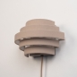 Foto 75273-3 sfeerfoto_uit: Halfronde wandlamp van taupe stof - Luxe en sfeervolle verlichting