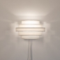 Foto 75274-5: Witte wandlamp van stof in halfrond design met snoer en stekker