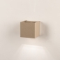 Foto 75279-7: Taupe wandlamp vierkant met verstelbare lichtbundels