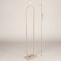 Foto 75301-1: Beige vloerlamp frame met open ovale vorm zonder kap