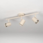Foto 75332-7: Beige 3-lichts opbouwspot met ronde plafondplaat