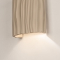 Foto 75449-8: Beige wandlamp in organische vorm