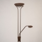 Foto 75514-3: Led uplighter met leeslamp in het koffiebruin en dimbaar met de dimmers op het armatuur
