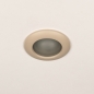 Foto 75517-4: Een ronde (badkamer) inbouwspot van beige aluminium.