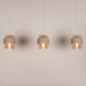 Foto 75521-6: Beige hanglamp voorzien van drie glazen kappen