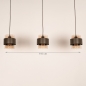 Foto 75522-1: Bruine hanglamp voorzien van drie glazen kappen