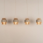Foto 75526-5: Beige hanglamp voorzien van vier glazen kappen