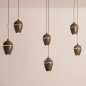 Foto 75588-14: Bruine hanglamp, voorzien van zes lichtpunten in een unieke vormgeving, voorzien van een easy lift systeem