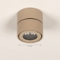 Foto 75714-1: Een prachtig design plafondspot uitgevoerd in een warme taupe kleur en voorzien van 