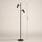 Foto 75718-1: Strakke zwarte vloerlamp met twee verstelbare spots