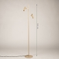 Foto 75719-10 maatindicatie: Strakke beige vloerlamp met twee verstelbare spots
